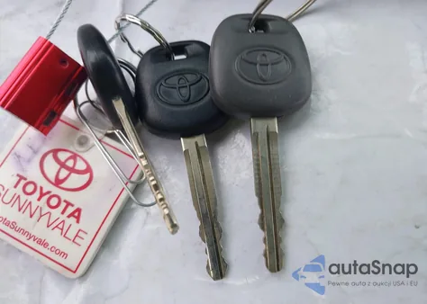 2005 Toyota Corolla Ce z USA, uszkodzony, nr VIN 1NXBR32E85Z436180